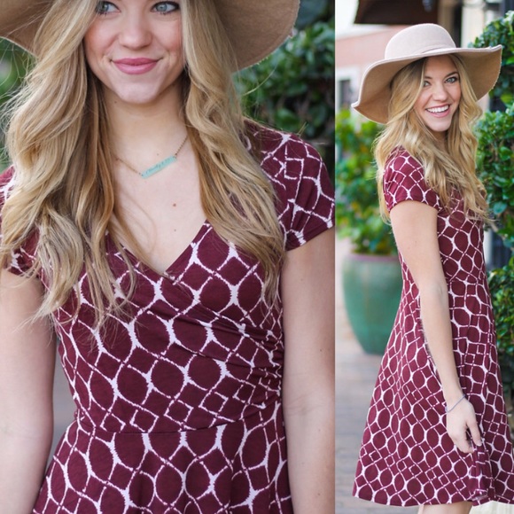 Last one!!! SMALL Burgundy Faux wrap dress - Picture 3 of 6